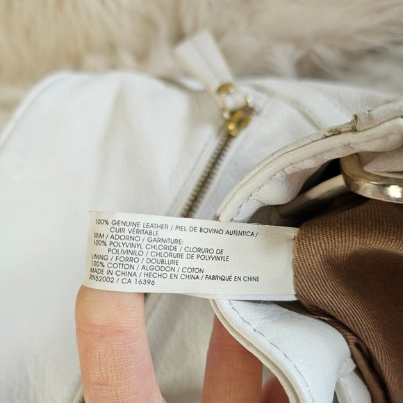 Liz Claiborne New York White Genuine Leather Drawstring Bucket Bag - Picture 12 of 14